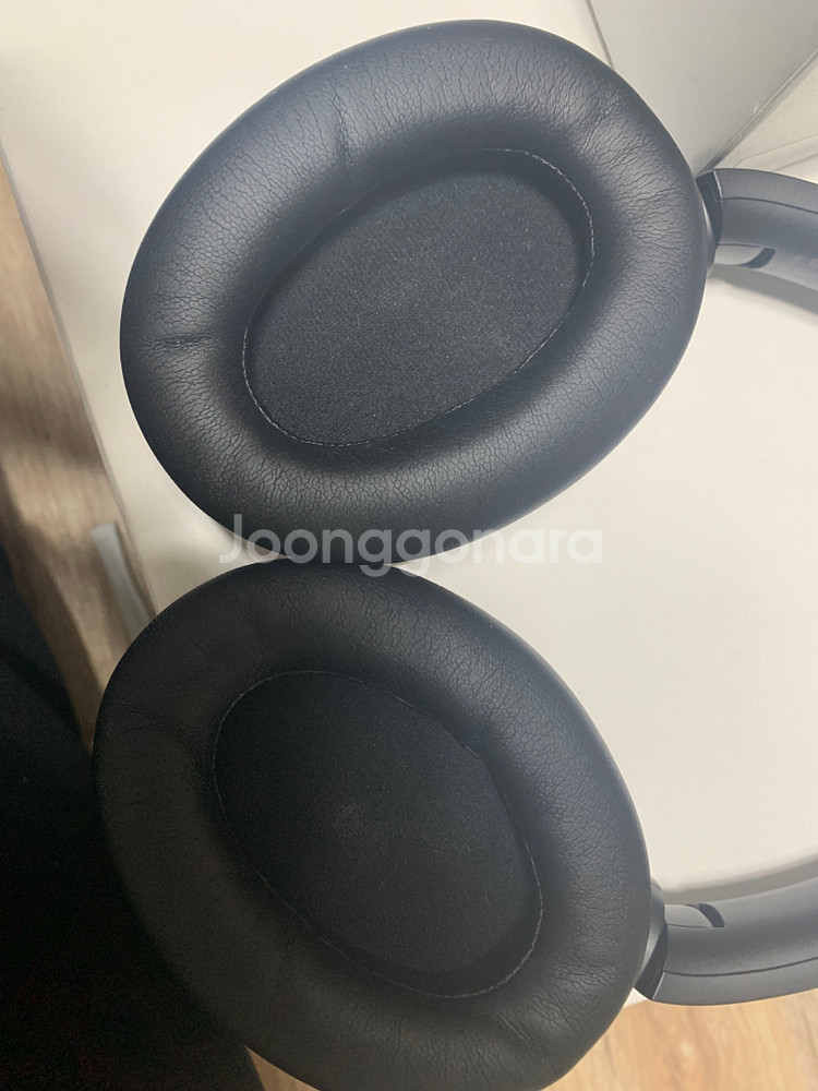 소니 블루투스 헤드폰 WH-1000XM3 팝니다.--4