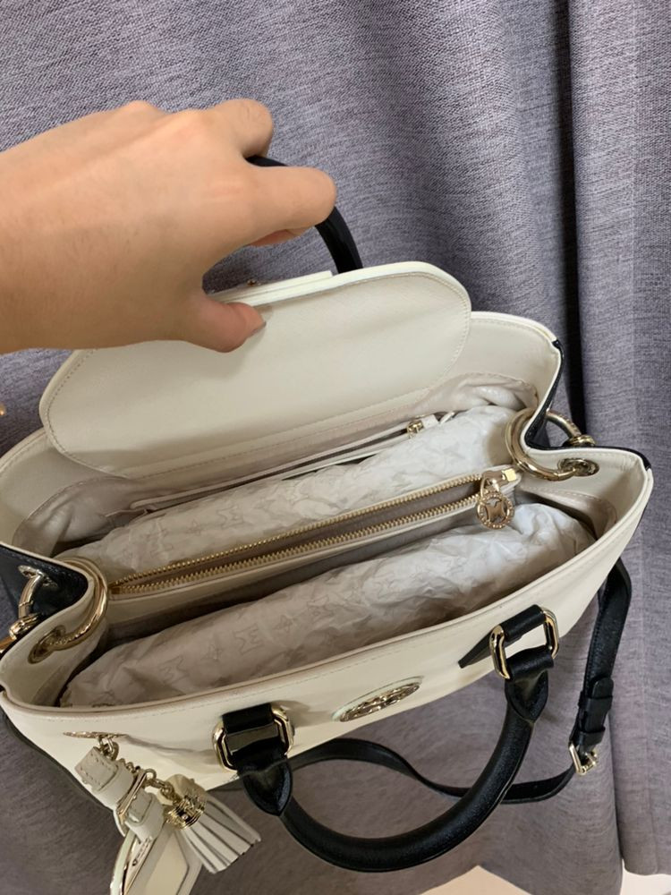 메트로시티 토트백 더더더싸게처리해용--2