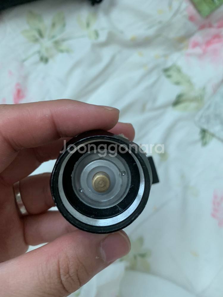 TRustfire손전등팝니다 --5