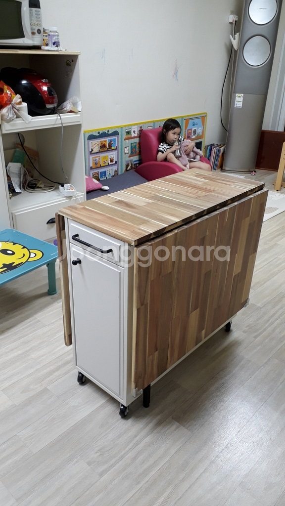 리센트빈즈접이식식탁--5