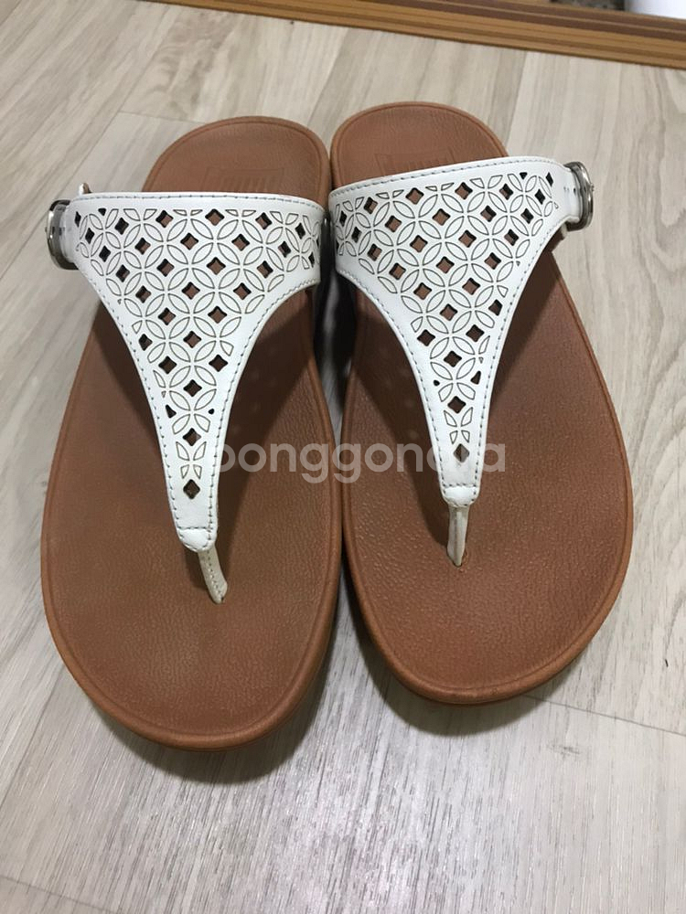 핏플랍 fitflop 235-240mm 쪼리 팝니다 --0