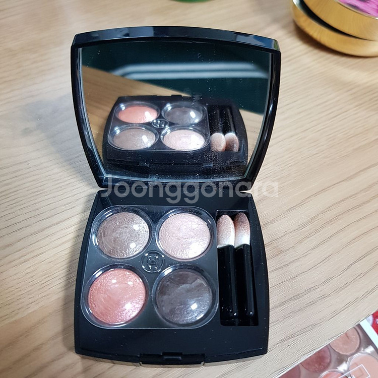 샤넬 레 꺄트르 옹브르 204 가격내림--3