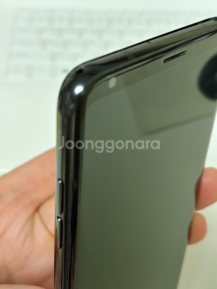 LG V30 블랙 64G 박스풀셋 A+급 팝니다--2