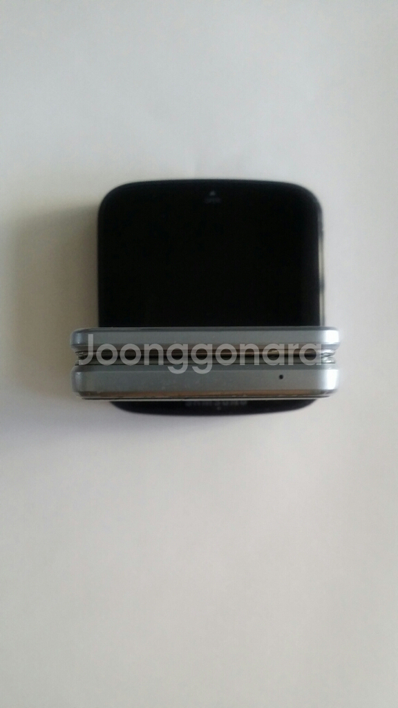 SKT 2G 폴더폰 삼성 듀얼마스터폰 B520SL 블랙--4