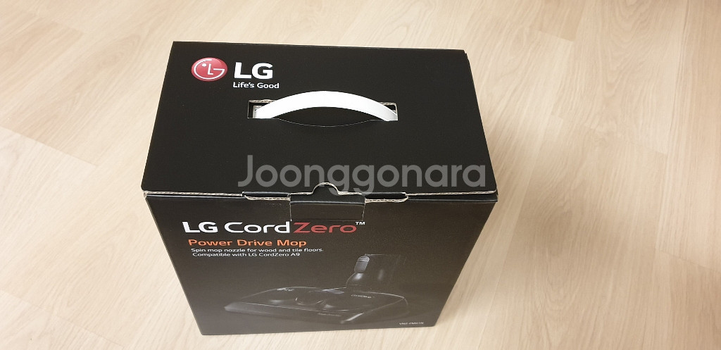 LG 코드제로 A9 물걸레 청소기 키트 판매합니다.--0