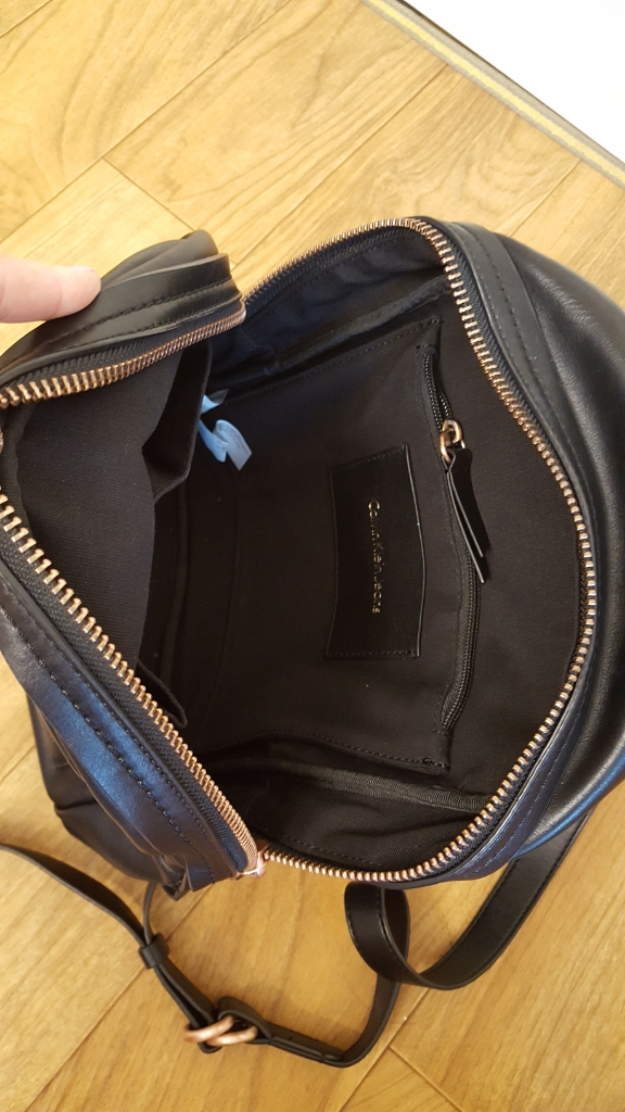 캘빈클라인 여성 미니 백팩 이미지