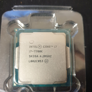 인텔 i7-7700k cpu 팝니다