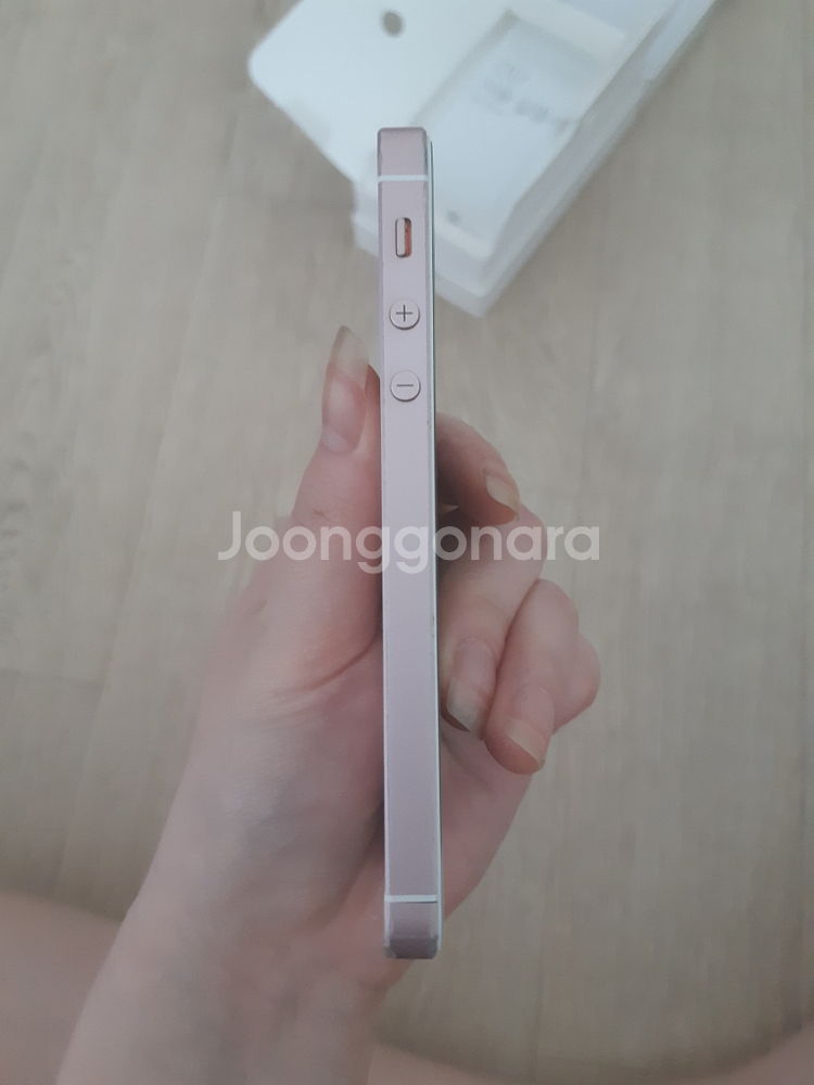 아이폰se 로즈골드--3