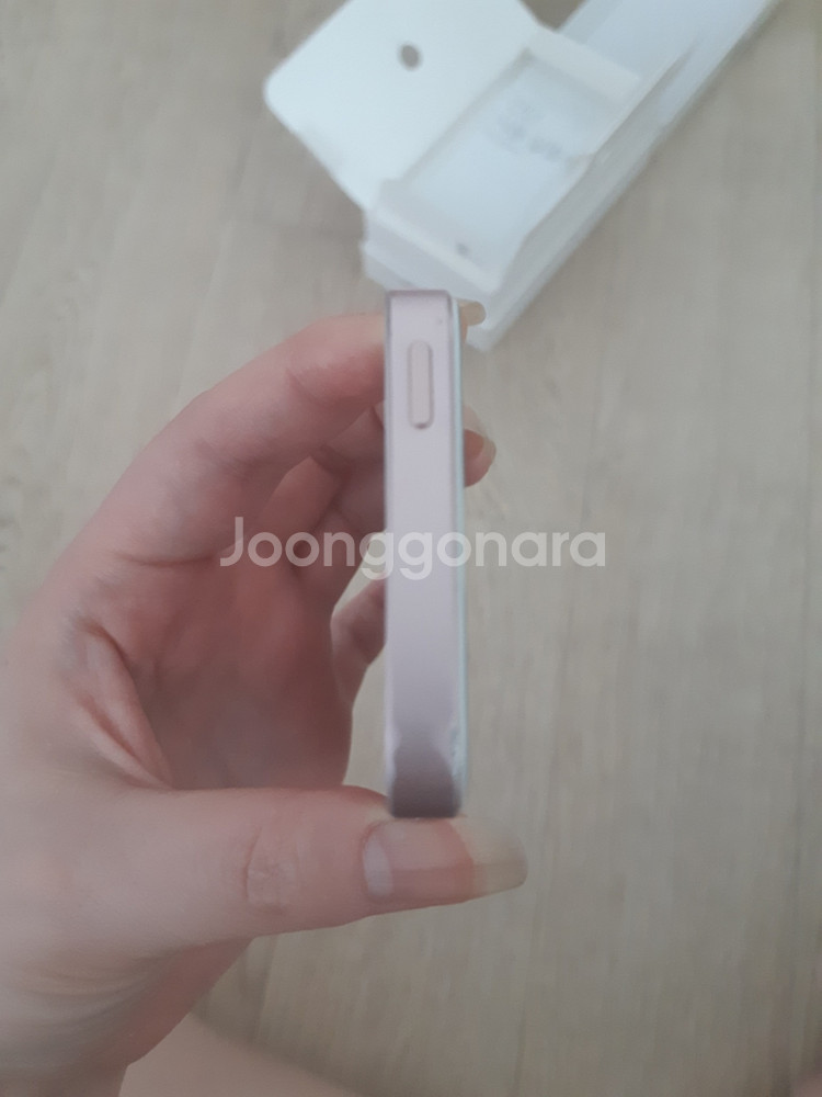 아이폰se 로즈골드--4