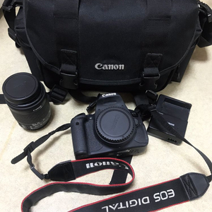 캐논 DSRL 700d 렌즈18-55mm 가방풀세트