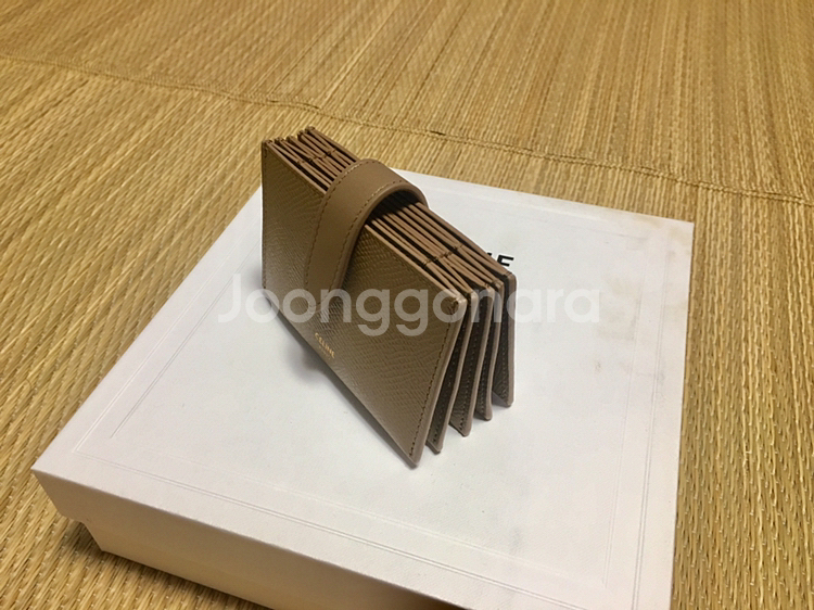 celine 아코디언 카드홀더--3