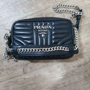 프라다 다이어그램 1BH084