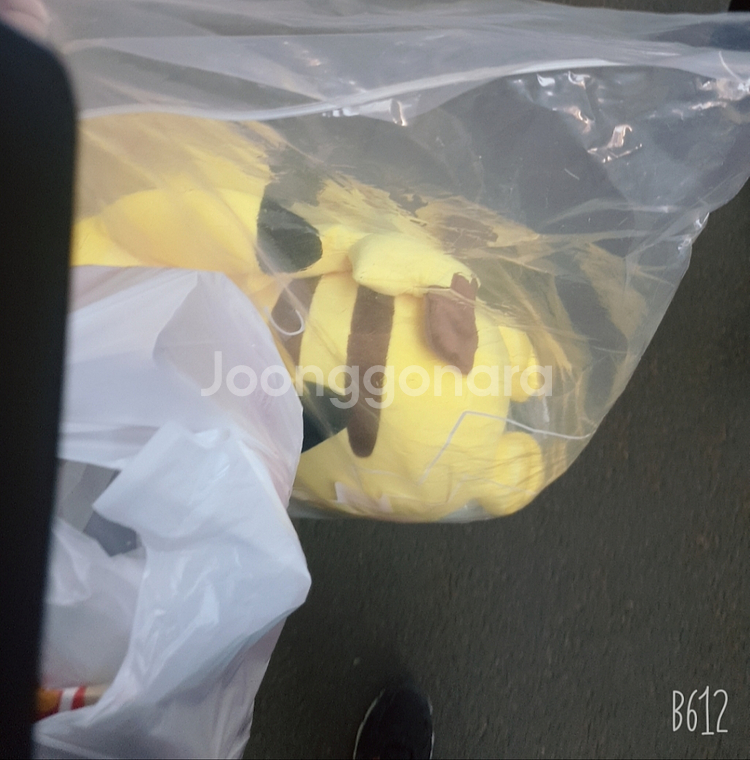 롯데리아 한정판 쿨쿨 잠자는 피카츄 대형--1