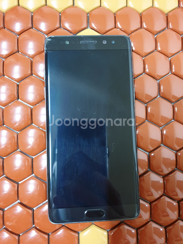 갤럭시 노트FE 12만 이유있는 네고가능--1