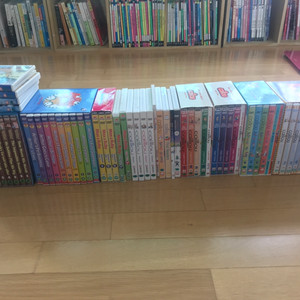아이들이 보던 영어 dvd60권,까이유29권 외 31권