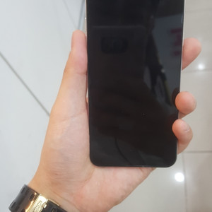 LG Q6 32기가 퍼플 판매합니다