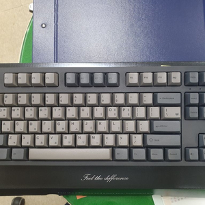 키보드 팝니다(엠스톤  그르브 T 87A 다크그레이)