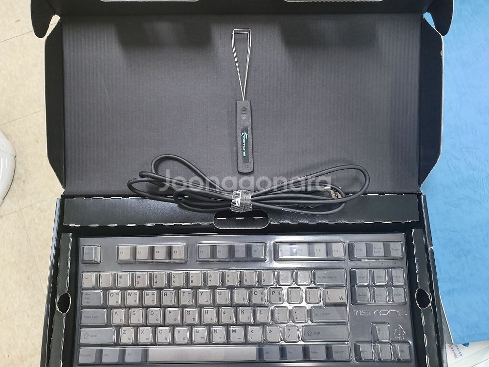 키보드 팝니다(엠스톤  그르브 T 87A 다크그레이)--4