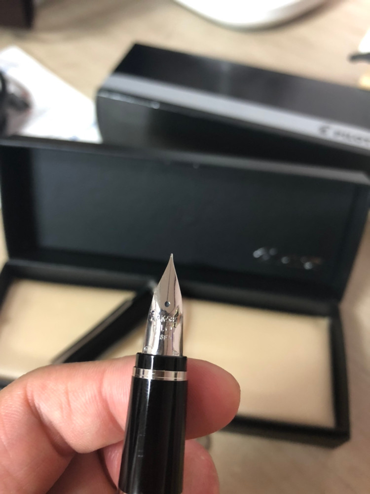 파이롯트 에라보 팔콘(sf닙) 소프트닙 만년필--1