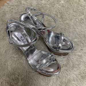 모다 스트랩 킬힐 12cm 230mm 실버애나멜