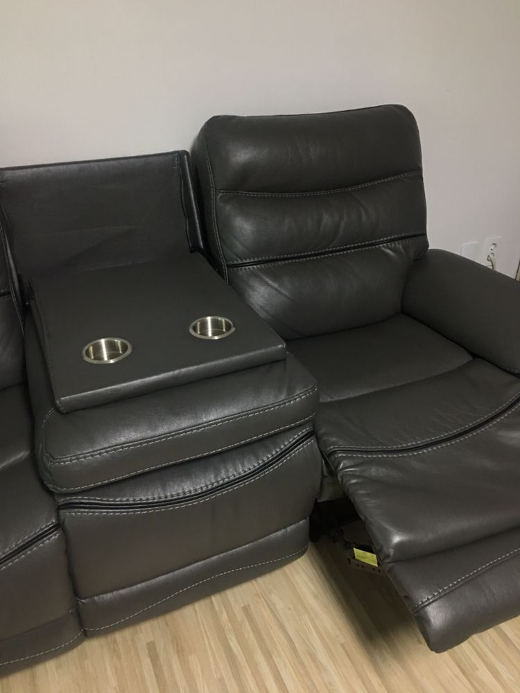 4인 리클라이너소파 (컵홀더기능포함.상태양호) --3