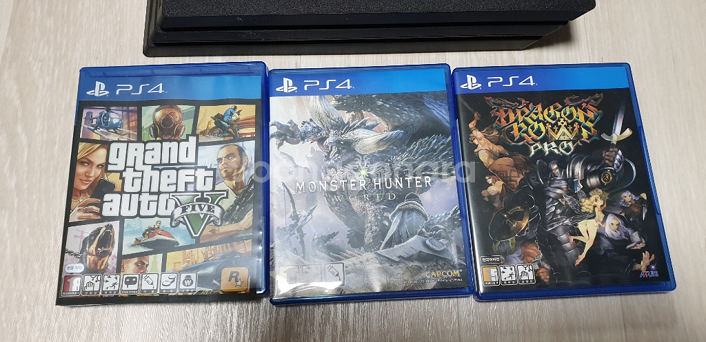 플스4프로 PS4 PRO 7117B 34만 팜--2