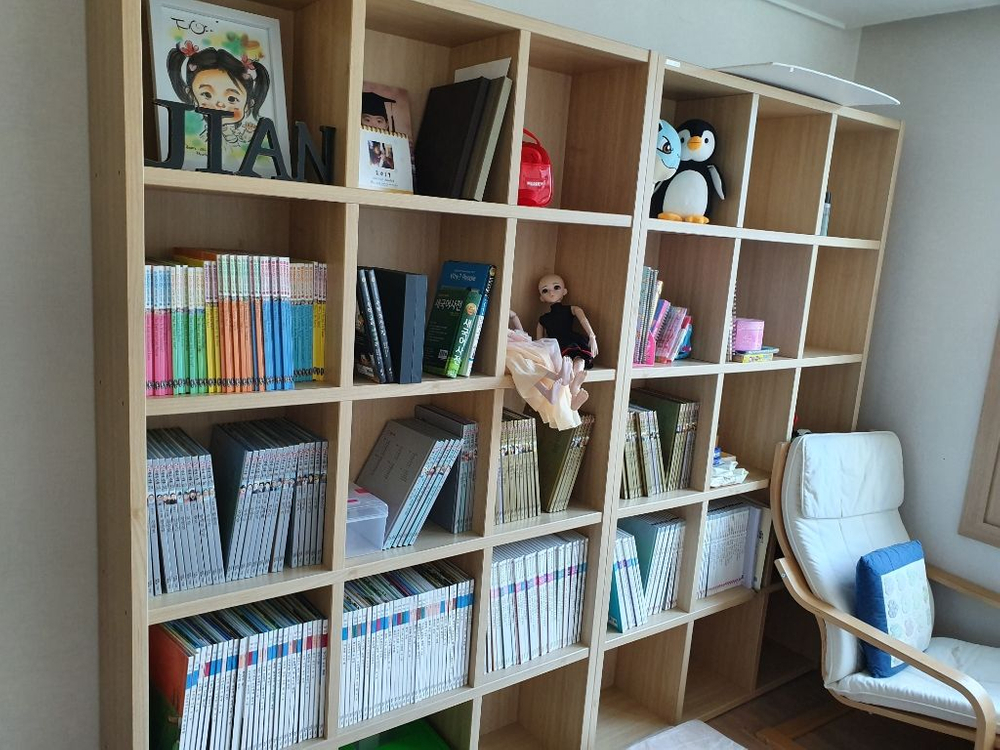 한샘 유아가구. 테이블 책상.의자 이미지