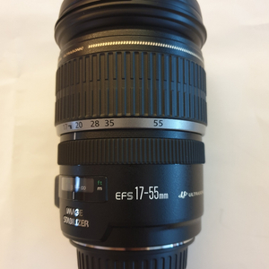 캐논 EF-S 17-55mm 줌 렌즈