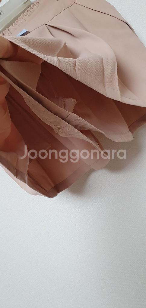 아라모드 주름스커트--2