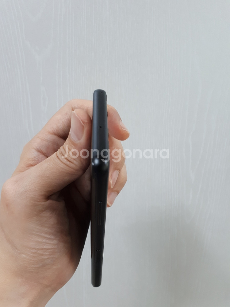 갤럭시A8 2018--3