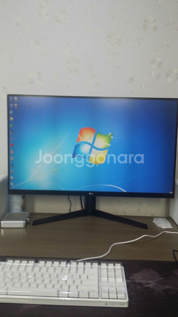 LG 32GK650F 판매합니다--0