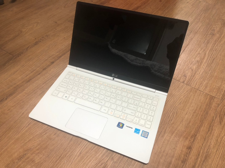 LG그램 15Z960 (i7/8G/250G) 판매--0