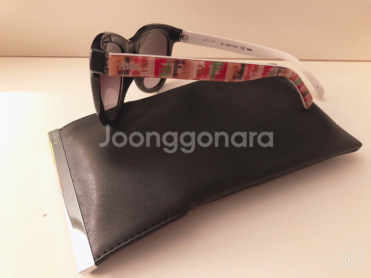 정품 펜디 선글라스 --2