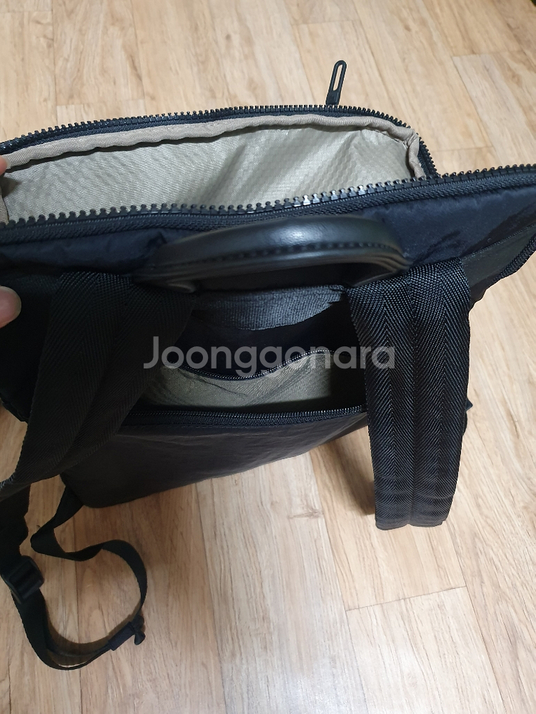 빈폴 아웃도어 백팩 팝니다--4