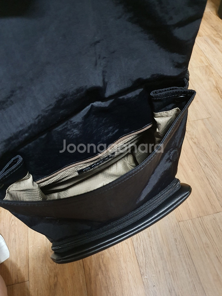 빈폴 아웃도어 백팩 팝니다--6