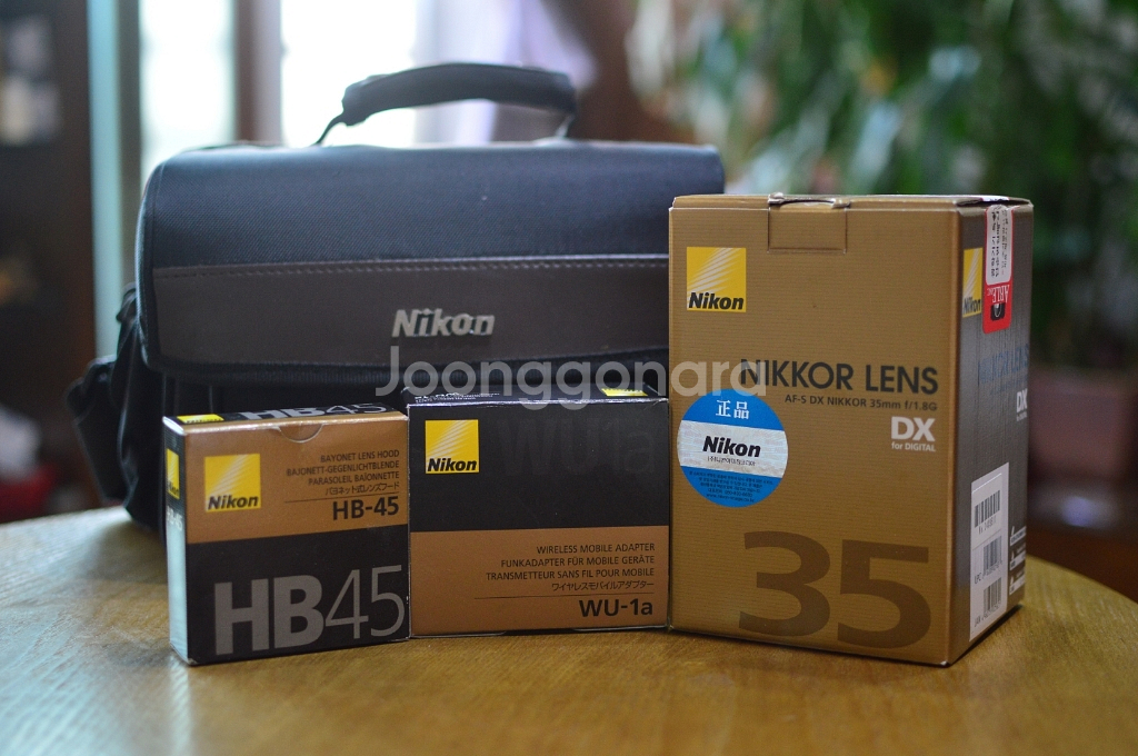 니콘 d3200, 18-55mm , 35mm f/1.8--1