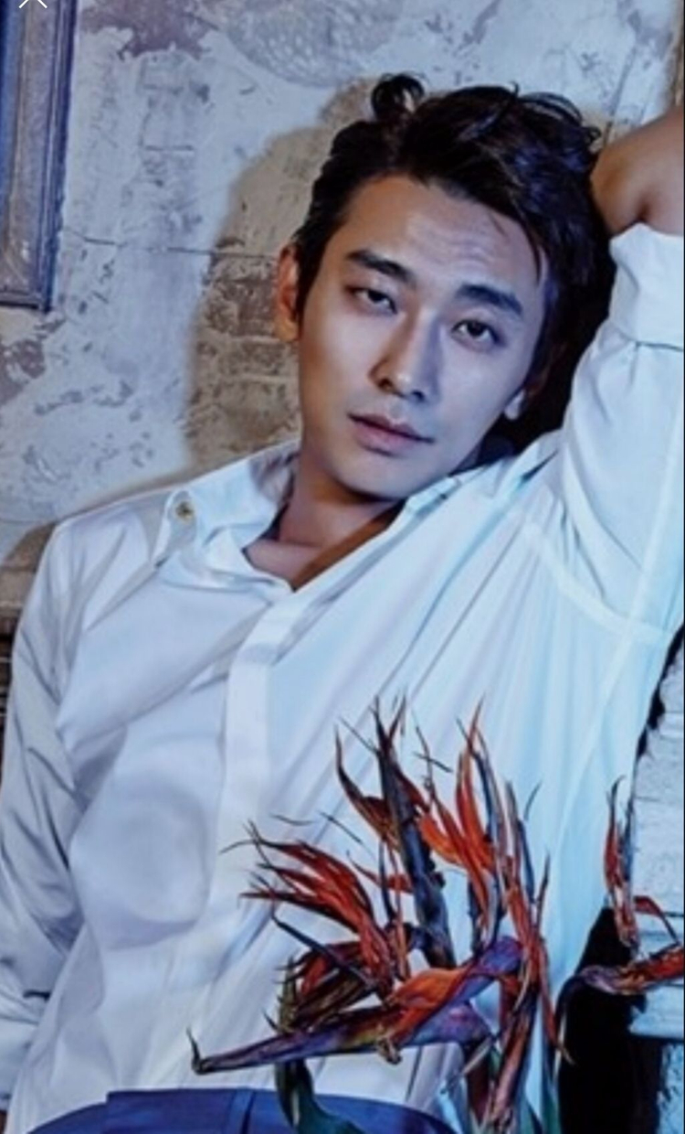 (이태리구입)구찌 엘라스틴 명품슬림셔츠팝니다 이미지