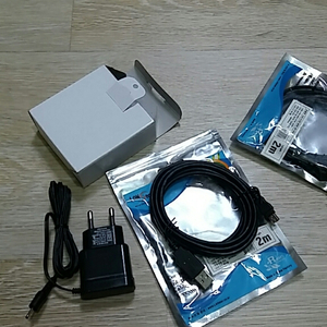 새제품 pmp충전기.미니5핀케이블