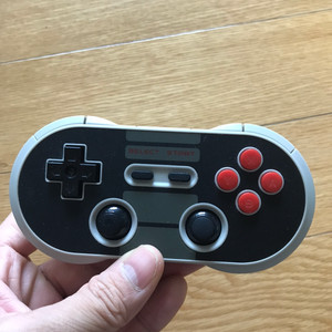 8BITDO GAMEPAD PRO 