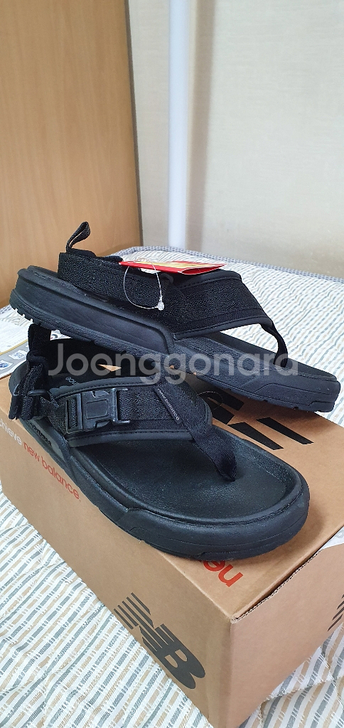 뉴발쪼리 팝니다. 2.5발 무배--0