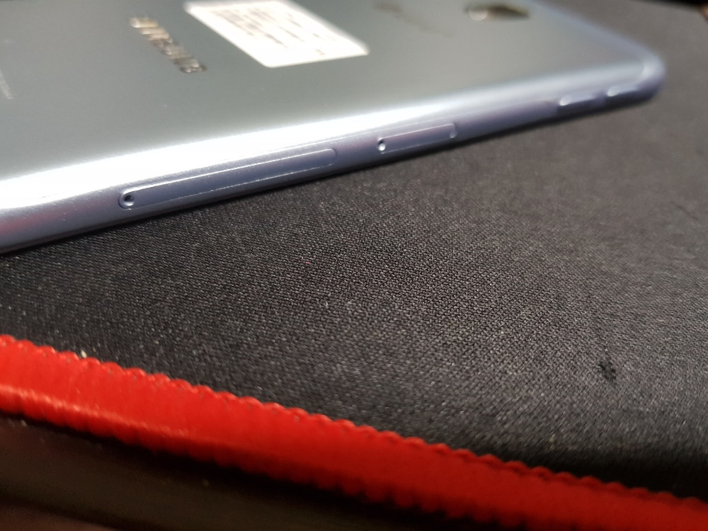 J3(J330L)/U+/S급기기판매합니다.--4