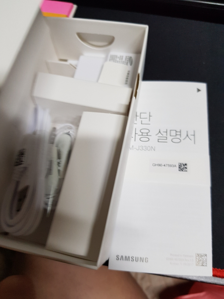 J3(J330L)/U+/S급기기판매합니다.--6