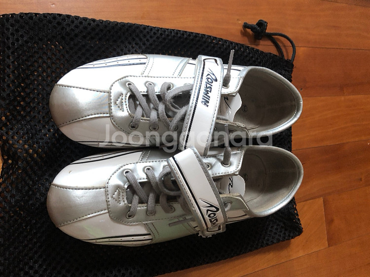 로이스윈 클릿슈즈 판매합니다.--1