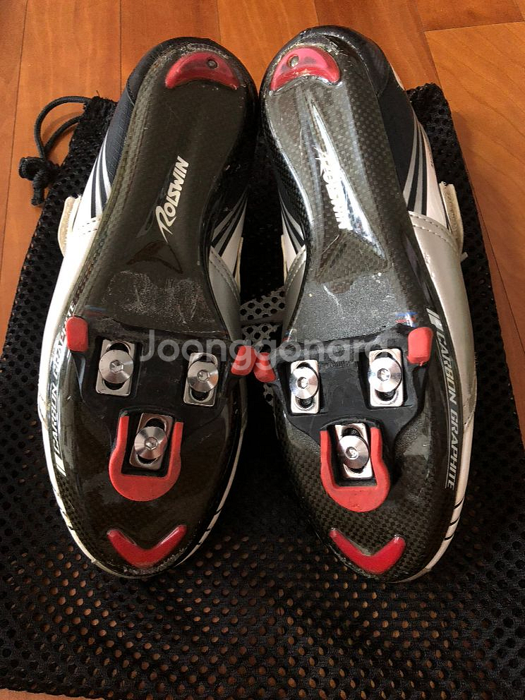 로이스윈 클릿슈즈 판매합니다.--2