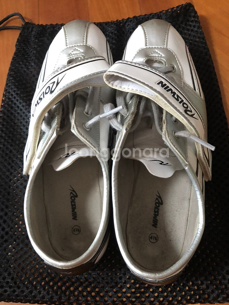 로이스윈 클릿슈즈 판매합니다.--5