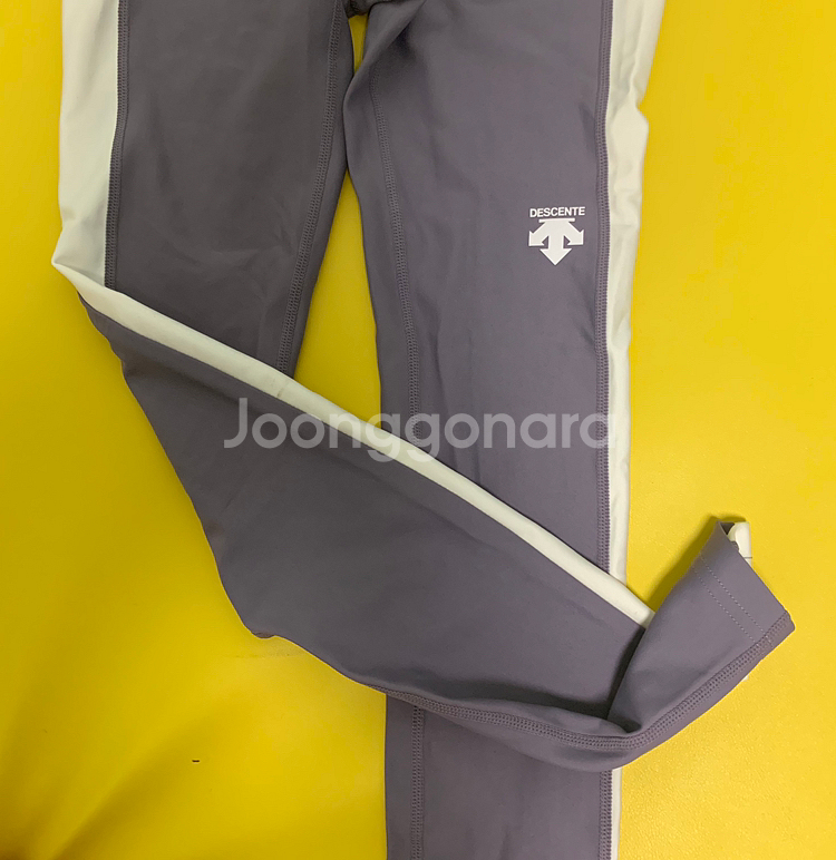 데상트 레깅스--1