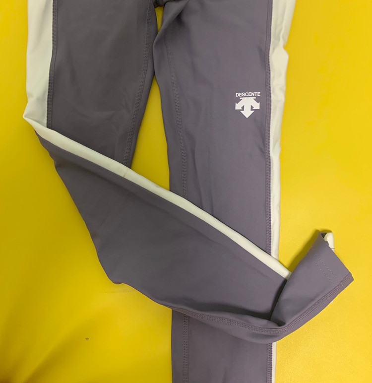 데상트 레깅스--1