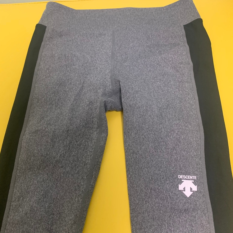 데상트 레깅스 팬츠--1
