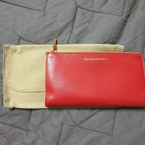 버버리 애나멜 장집갑