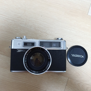 야시카 일렉트로 35 Yashica Electro35 